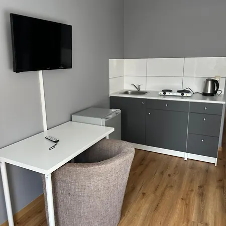 Gæstehus Zimmervermietung Boerdequell - Fuer Monteure Hecklingen (Salzlandkreis)