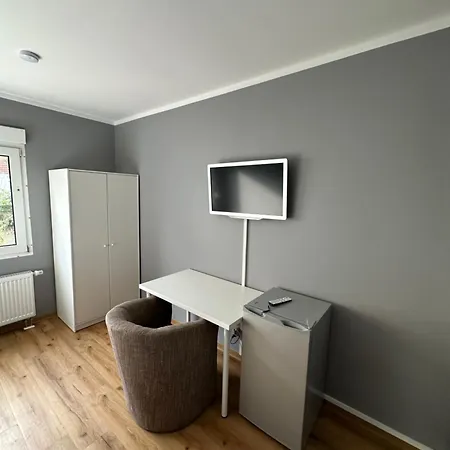 Zimmervermietung Boerdequell - Fuer Monteure 3* Hecklingen (Salzlandkreis)