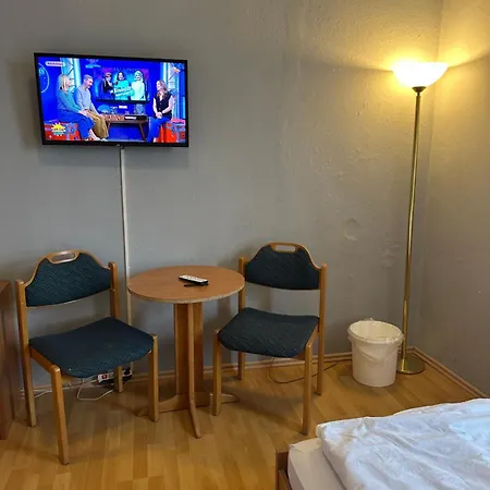 Zimmervermietung Boerdequell - Fuer Monteure 3* Hecklingen (Salzlandkreis)