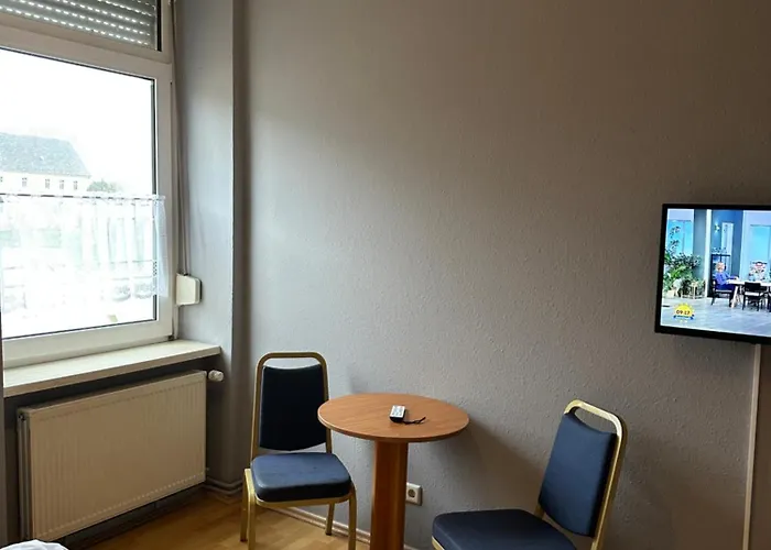 Zimmervermietung Boerdequell - Fuer Monteure Hecklingen (Salzlandkreis)