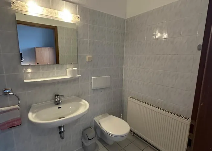 Gæstehus Zimmervermietung Boerdequell - Fuer Monteure Hecklingen (Salzlandkreis)